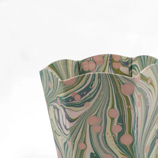 Craftboat Marbled Scalloped Basket 'Moss Fire Whirl'