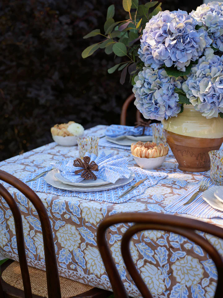 Tablecloth with Dahlia print in Brown & Blue