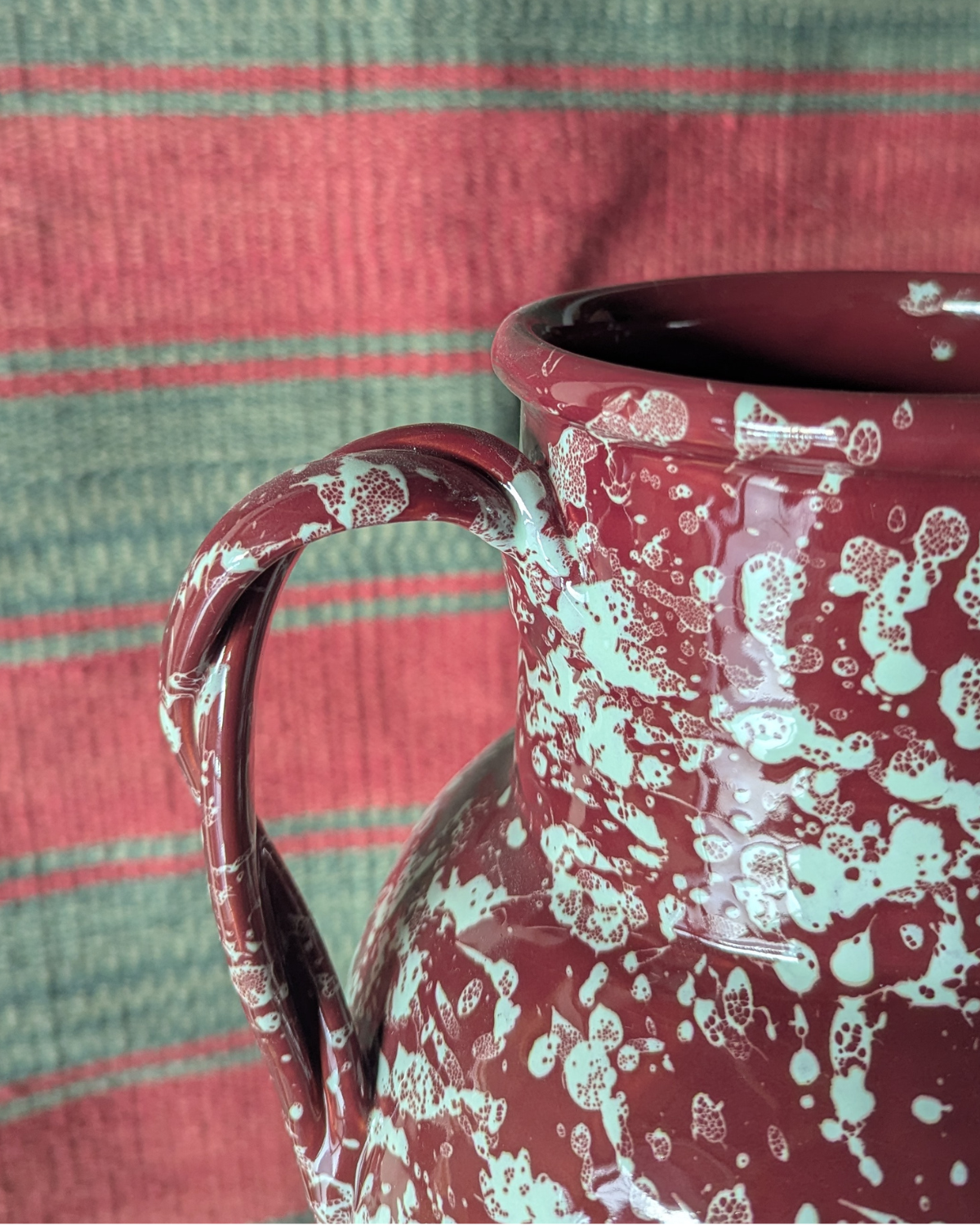 Almanac Splatter Amphora, pale aqua/wine