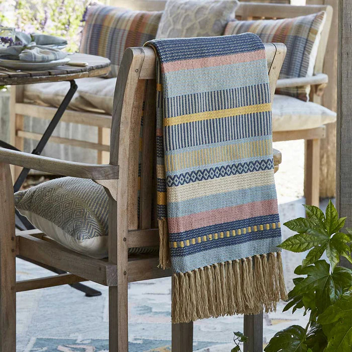 Darjeeling Caspian Throw